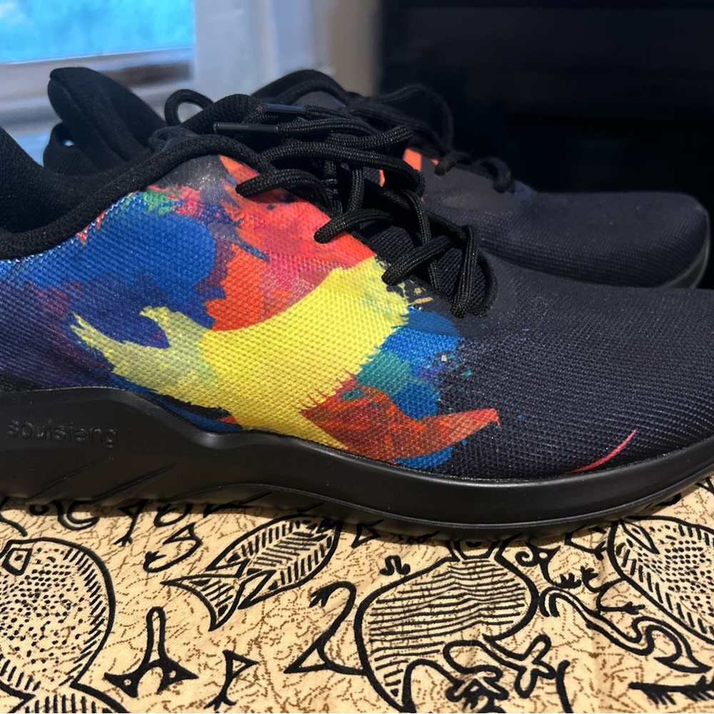 Black Multi-colored Dynamic Athletic Shoes with Flame Patterns